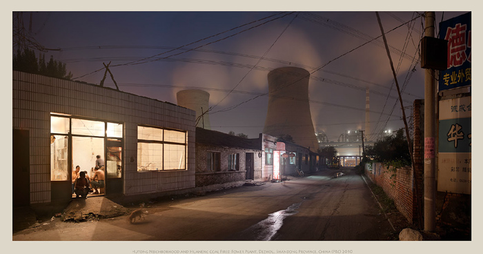 Rittermann-hutong_neighborhood_and_coal_plant