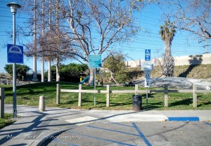 The entrance from California Street to Moon Park; the concrete moon and the 405 sound wall is visible to the right.