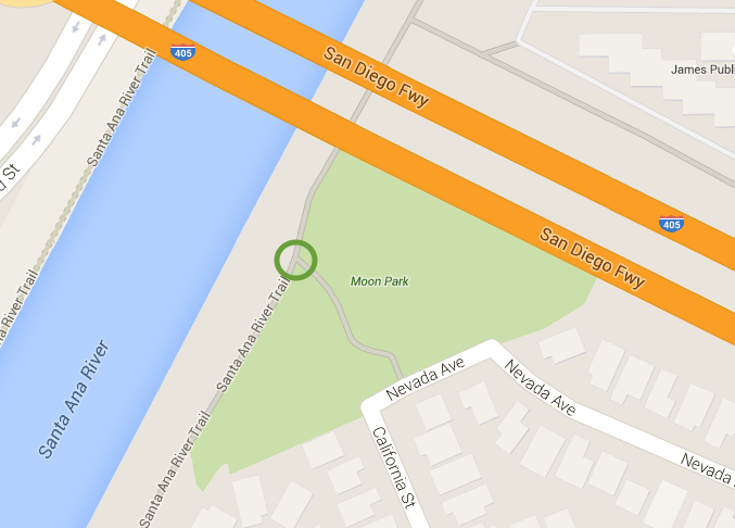The Moon Park entrance to the Santa Ana River Trail. Image and map data from Google Maps 2015.