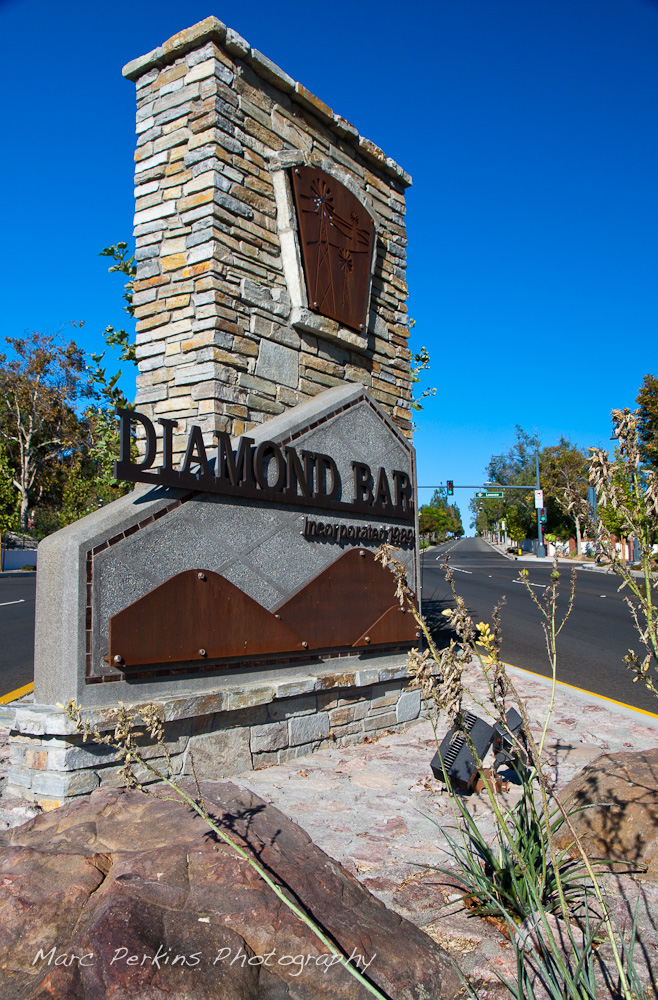 A full view near sunrise of the sign at the eatern edge of Diamond Bar's Grand Ave. This was part of the 2015 rebuild of the Grand Avenue and Longview Drive intersection for Diamond Bar's 2015 "Grand Avenue Beautification" project, landscape architecture for the project was by David Volz Design.